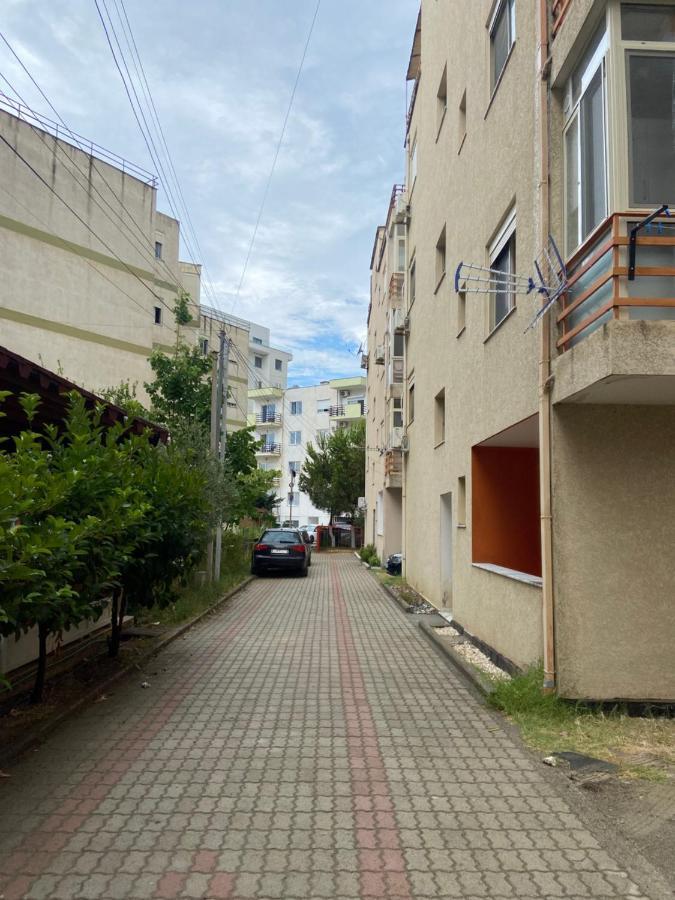 Rori'S Apartment Qerret โกเลม ภายนอก รูปภาพ